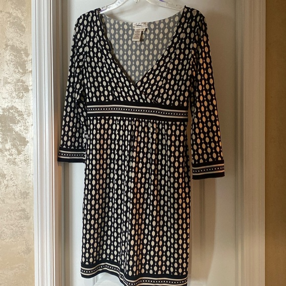 MSSP dress size small. Worn multiple times for work. - Picture 1 of 3